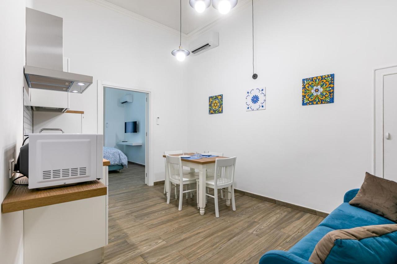 פלרמו Vittorio Emanuele Charming Central Flats מראה חיצוני תמונה