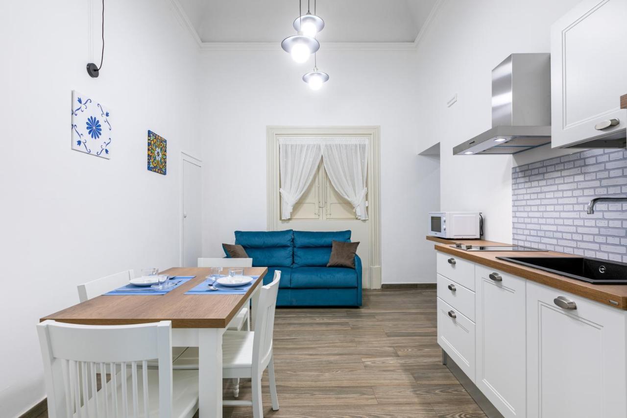 פלרמו Vittorio Emanuele Charming Central Flats מראה חיצוני תמונה